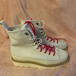 Converse Chuck Taylor nubuck crafted boot womens 8.5 in egret